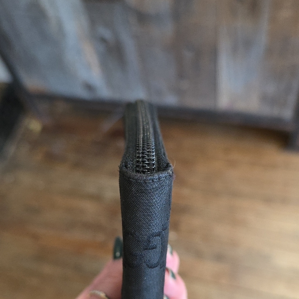 Gucci Black Men's Zipper Wallet - Picture 4 of 9